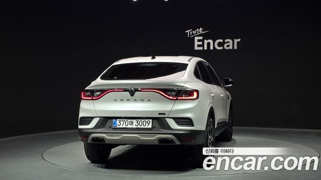 Renault Samsung Arkana 1.6 E-TECH Iconic - фото 3
