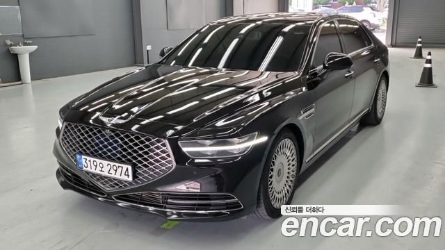 Genesis G90 3.3 T AWD Premium Luxury - фото 0