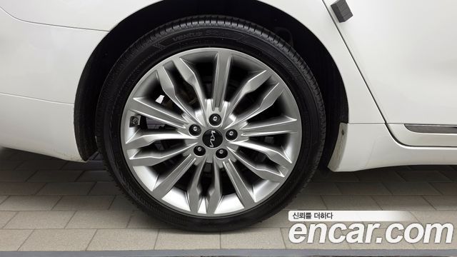 Kia K7 Premier, гибрид Noblesse - фото 4