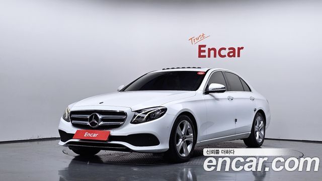 Mercedes-Benz E-Class W213 E200 Avantgarde - фото 0