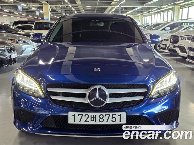 Mercedes-Benz C-Class W205 C200 - фото 2