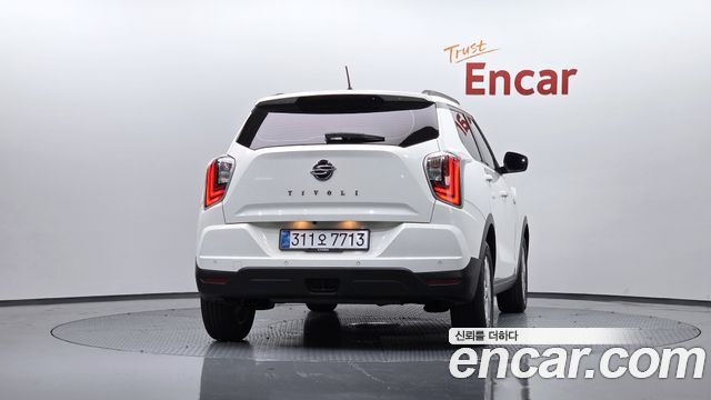 SsangYong Tivoli Gasoline 1.5 2WD V3 - фото 3