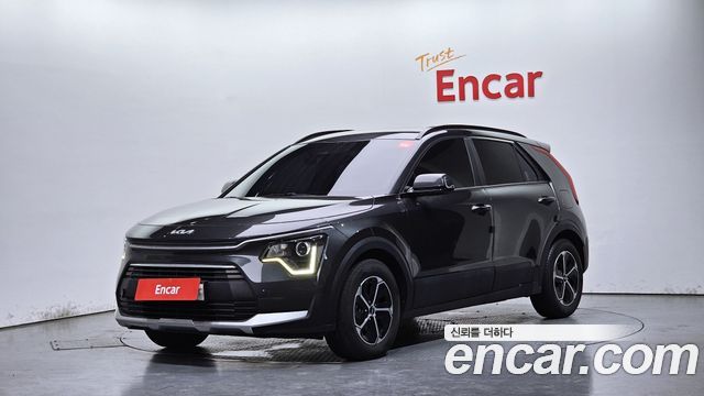 Kia Niro Совершенно новый Trendy - фото 0