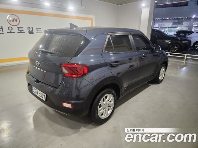 Hyundai Venue 1.6 Modern - фото 1