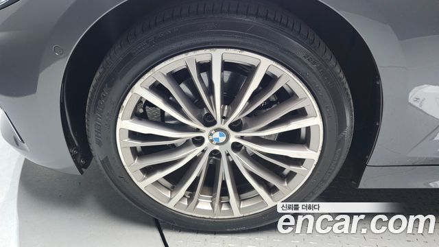 BMW 3-Series G20 320i Luxury - фото 4