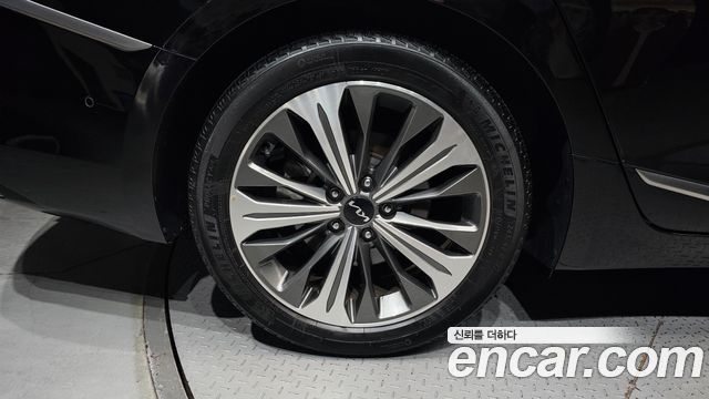Kia K8 гибрид Signature Special - фото 4