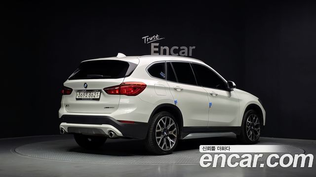 BMW X1 F48 xDrive 20i xLine - фото 1
