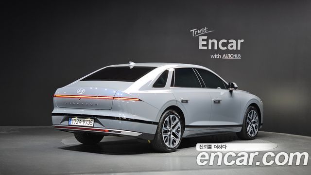 Hyundai Grandeur GN7, гибрид Exclusive - фото 1