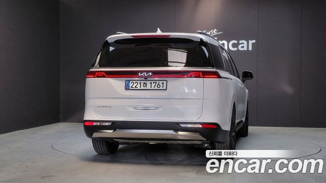 Kia Carnival 4-го поколения Gasoline 7-Seater Signature - фото 3