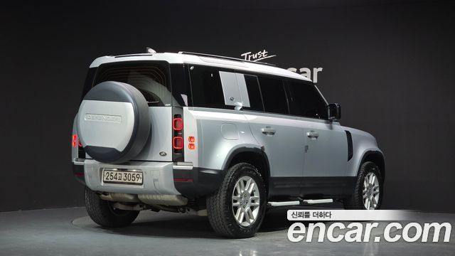Land Rover Defender L663 110 D240 S - фото 1