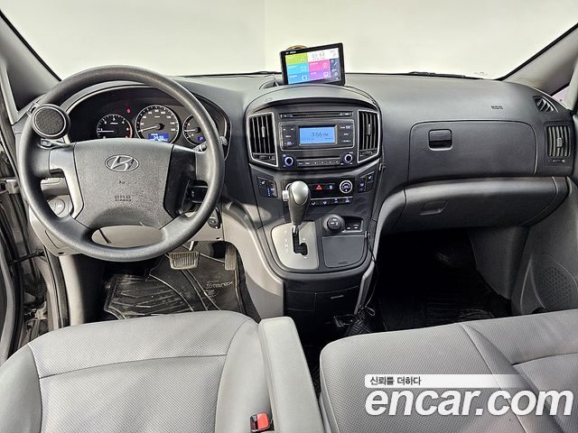 Hyundai Starex Новый 4WD Wagon 12-Seater Smart - фото 4