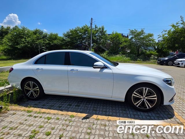 Mercedes-Benz E-Class W213 E250 Avantgarde - фото 3