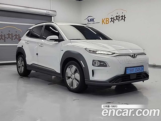 Hyundai Kona Premium - фото 3