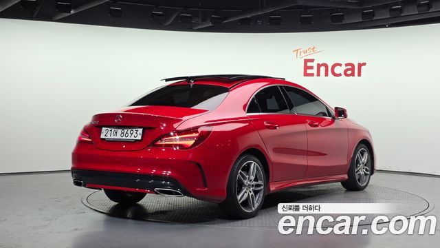 Mercedes-Benz CLA-Class C117 CLA220 AMG Line - фото 1
