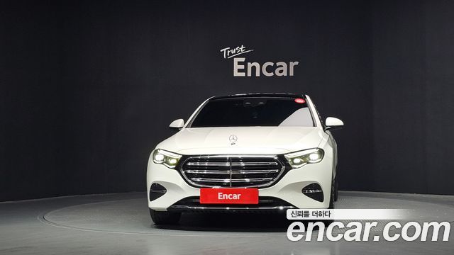 Mercedes-Benz E-Class W214 E300 4MATIC Exclusive - фото 2