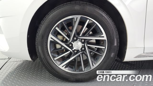 Hyundai Grandeur Новый IG 3.0 LPi (Taxi) Deluxe - фото 3