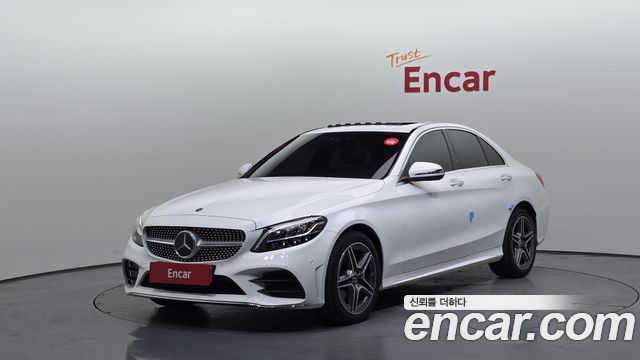 Mercedes-Benz C-Class W205 C200 AMG Line - фото 0