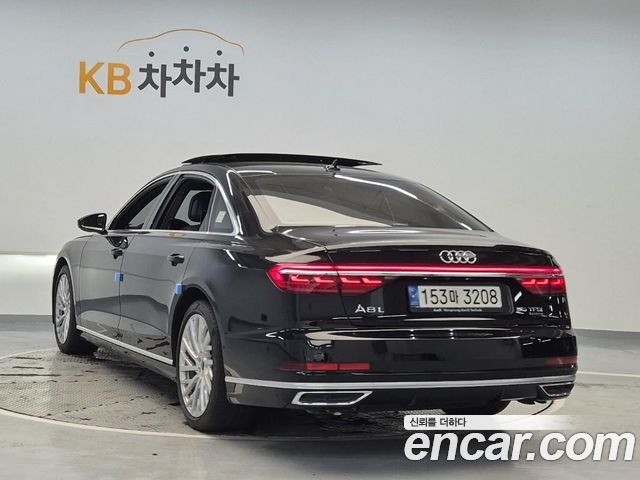 Audi A8 D5 55 TFSI Quattro Premium LWB - фото 1