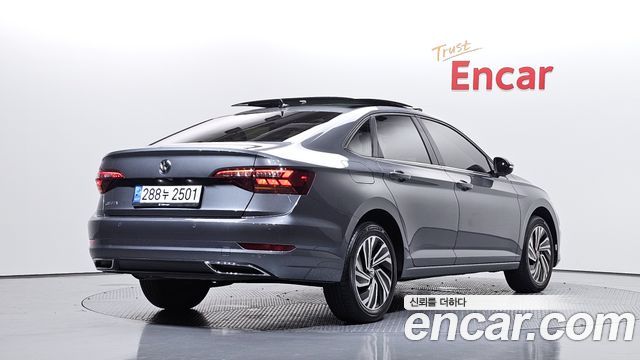 Volkswagen Jetta 7-го поколения 1.4 TSI Prestige - фото 1
