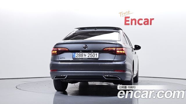 Volkswagen Jetta 7-го поколения 1.4 TSI Prestige - фото 3