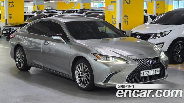 Lexus ES 7-го поколения Executive - фото 2