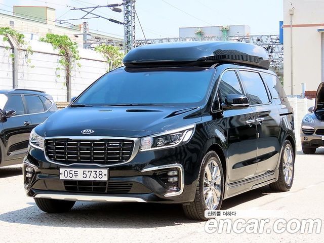 Kia Carnival Новый Gasoline 9-Seater Hi-Limousine Noblesse Special - фото 1