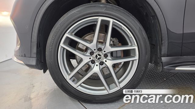 Mercedes-Benz GLE-Class W166 GLE350 d 4MATIC Coupe - фото 4