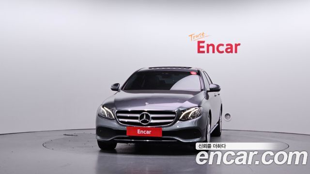 Mercedes-Benz E-Class W213 E200 Avantgarde - фото 2