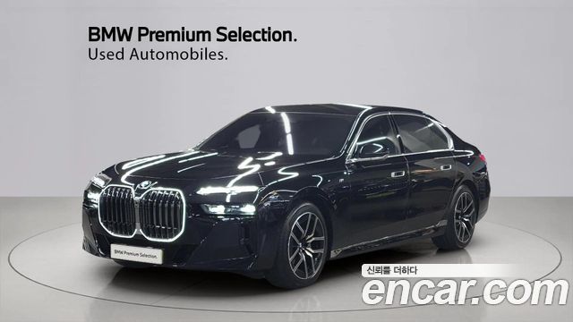 BMW 7-Series G70 740d xDrive M Sport - фото 0