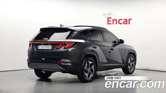 Hyundai Tucson NX4 Gasoline 1.6 Turbo 2WD Inspiration - фото 1