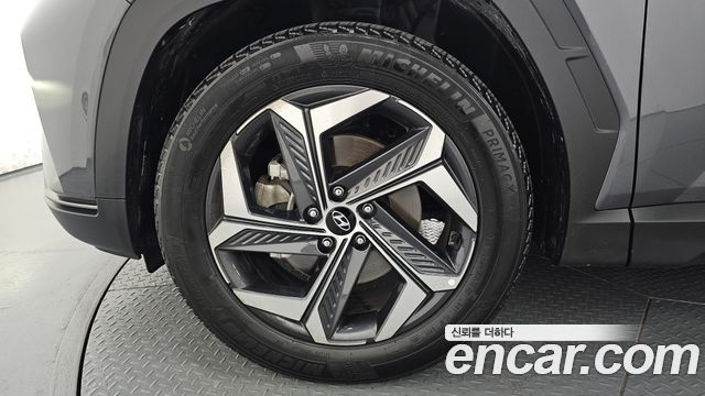 Hyundai Tucson NX4 Gasoline 1.6 Turbo 2WD Inspiration - фото 4