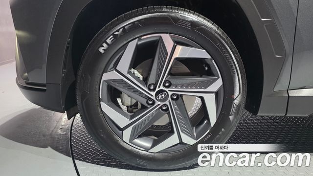 Hyundai Tucson NX4 Gasoline 1.6 Turbo 2WD Inspiration - фото 4