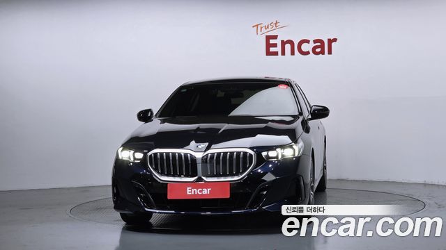 BMW 5-Series G60 520i M Sport - фото 2
