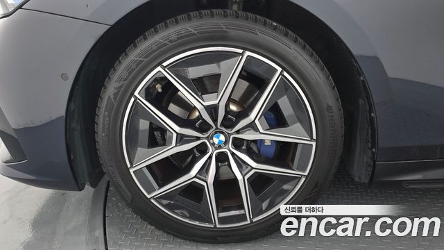 BMW 5-Series G60 520i M Sport - фото 4