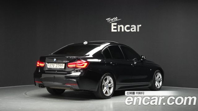BMW 3-Series F30 330i M Sport Shadow - фото 1