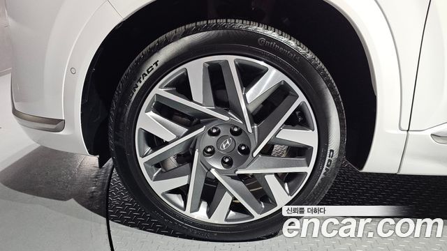 Hyundai Santafe Новый Diesel 2.2 2WD Calligraphy - фото 4