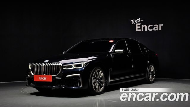 BMW 7-Series G11 M760Li xDrive - фото 0