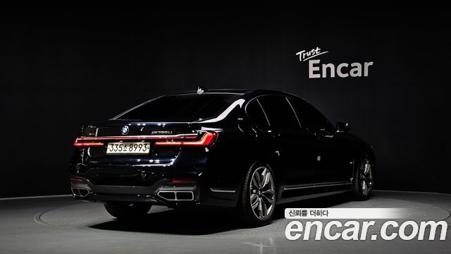 BMW 7-Series G11 M760Li xDrive - фото 1