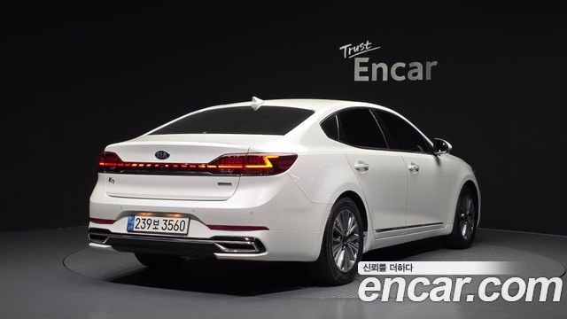 Kia K7 Premier, гибрид Signature - фото 1