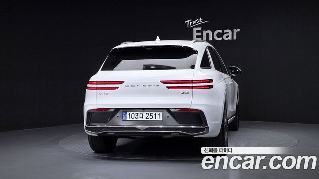 Genesis GV70 2.5T Gasoline AWD - фото 3