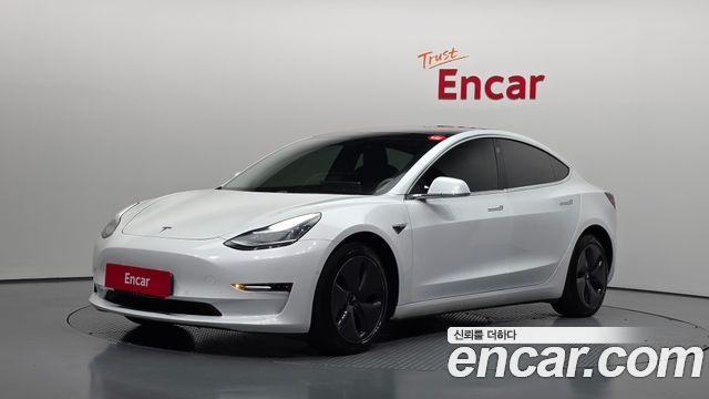 Tesla Model 3 Long Range AWD - фото 0