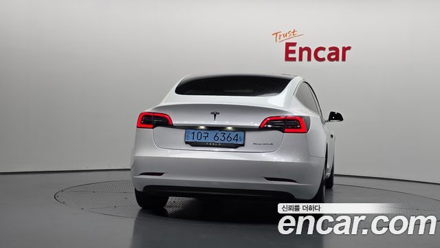 Tesla Model 3 Long Range AWD - фото 3