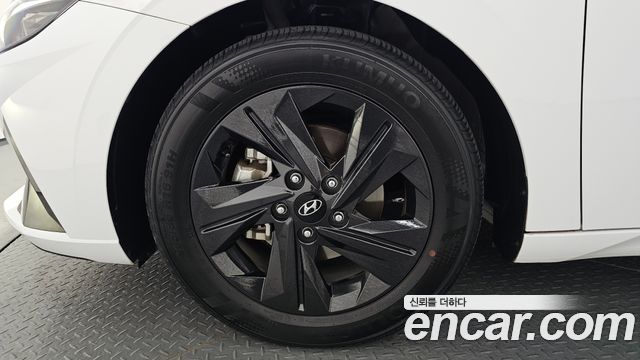 Hyundai Avante CN7 1.6 Inspiration - фото 4