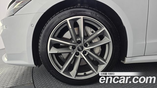 Audi A7 55 TFSI Quattro Premium - фото 4