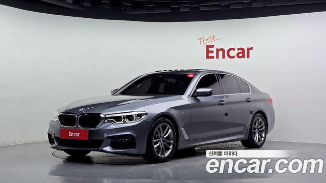 BMW 5-Series G30 520d M Sport Package Plus - фото 0