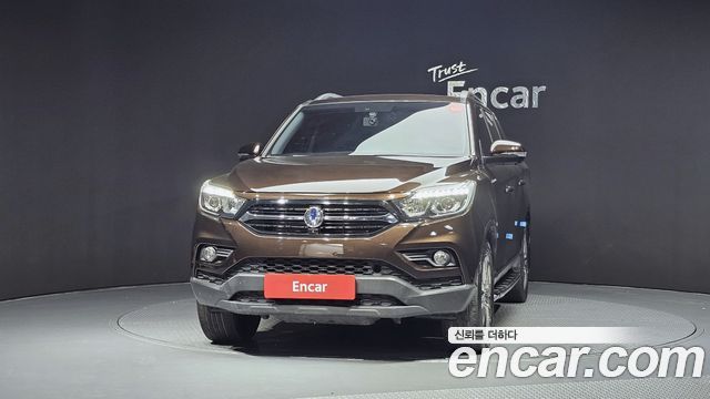 SsangYong Rexton Sports Diesel 2.2 4WD Prestige - фото 2