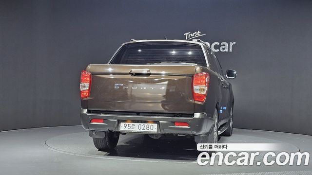 SsangYong Rexton Sports Diesel 2.2 4WD Prestige - фото 3