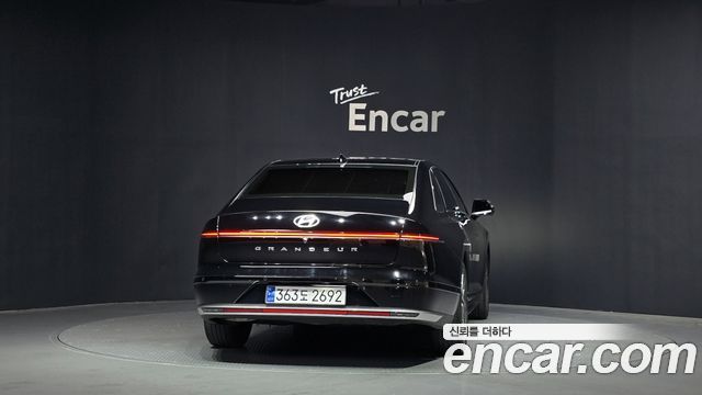 Hyundai Grandeur GN7 2,5 Gasoline 2WD Exclusive - фото 3
