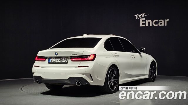BMW 3-Series G20 320i M Sport - фото 1