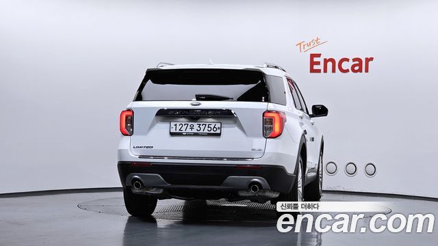 Ford Explorer 6-го поколения 2.3 LimIted 4WD - фото 3